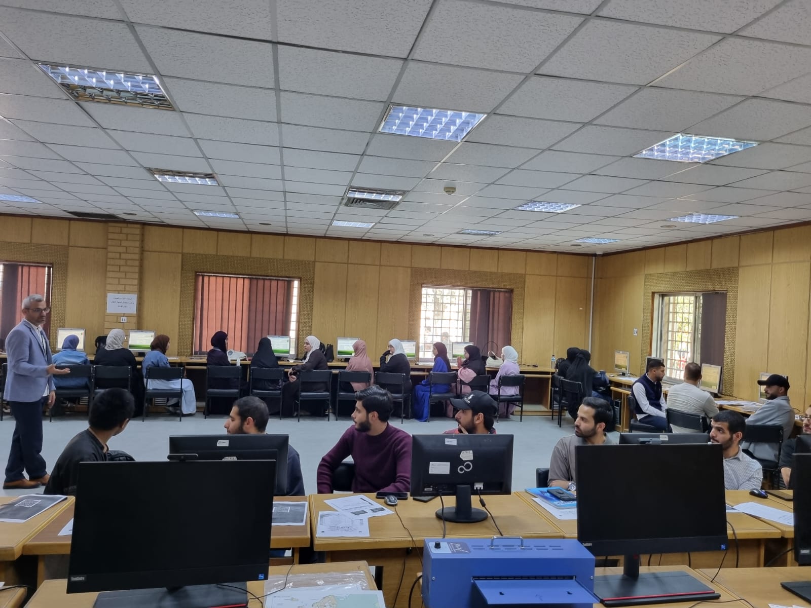 زيارة طلاب كلية الشريعة 